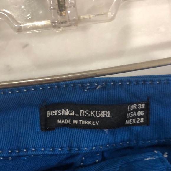 ✨Berska Blue Mini Skirt✨ - Picture 4 of 4